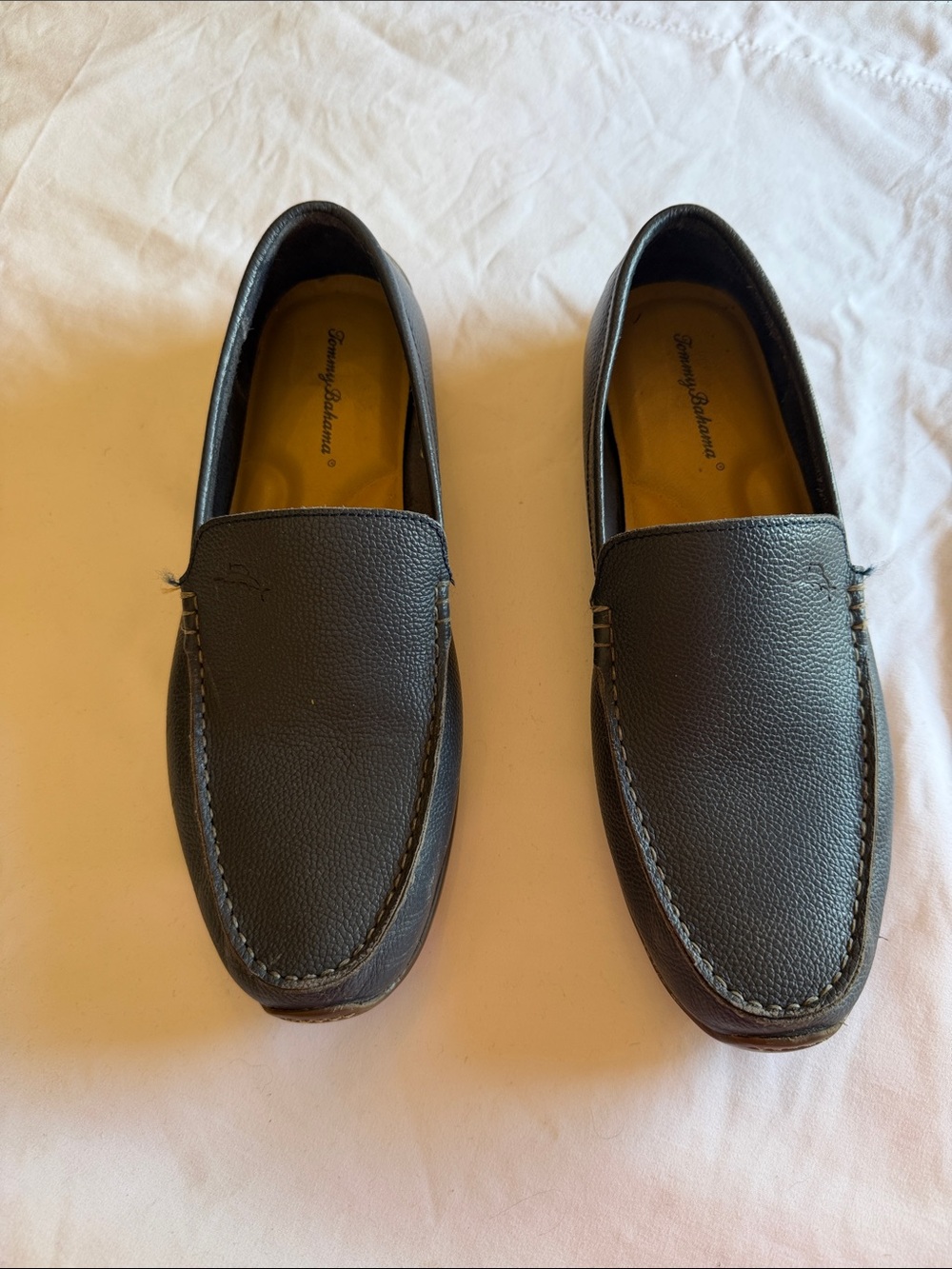 Tommy Bahama Men's Black Pebbled Leather Slip-On Loafers